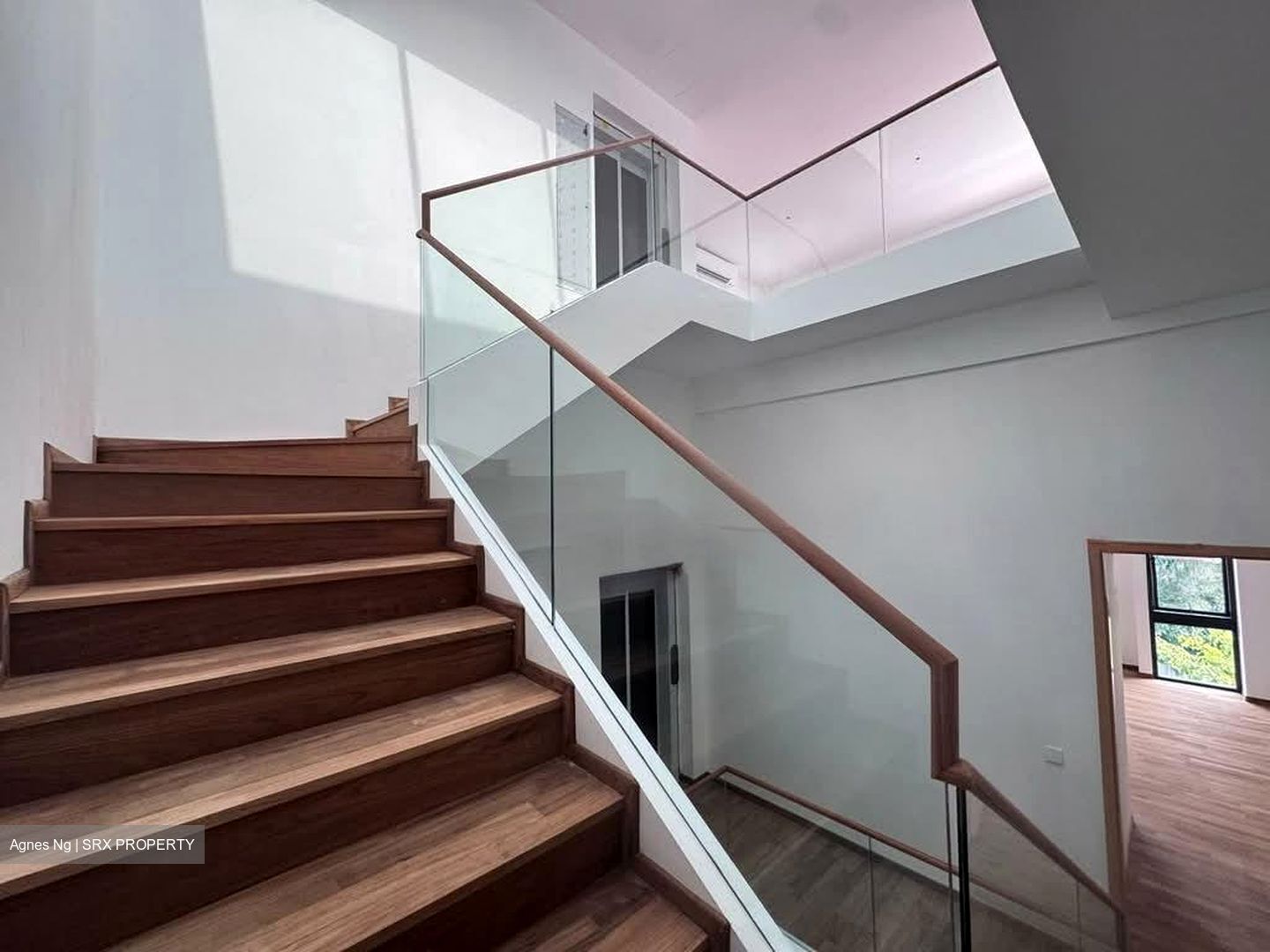 Cambridge Road (D8), Terrace #602170141